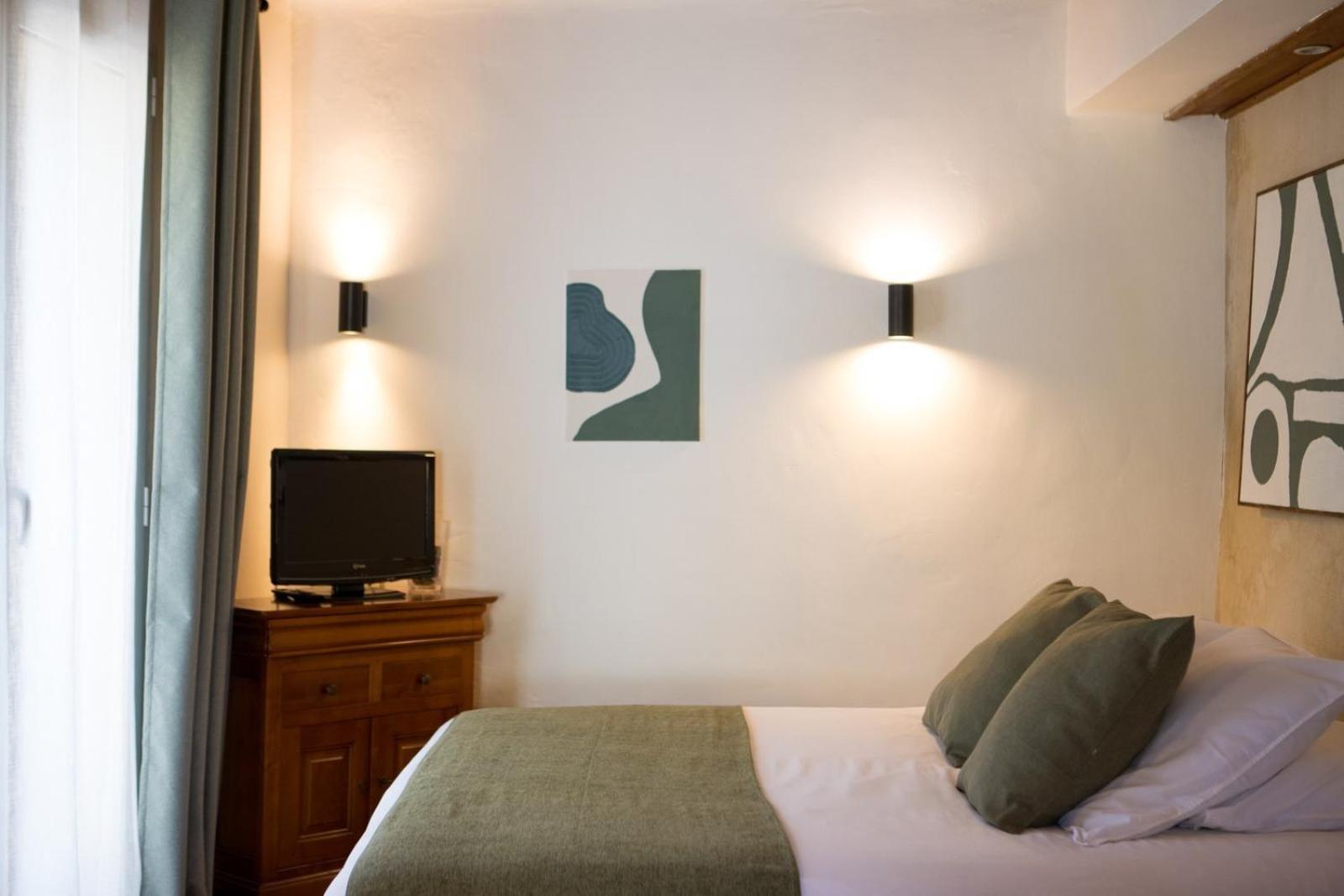 In Provence Hotel - Experience Atypique Venelles Bagian luar foto