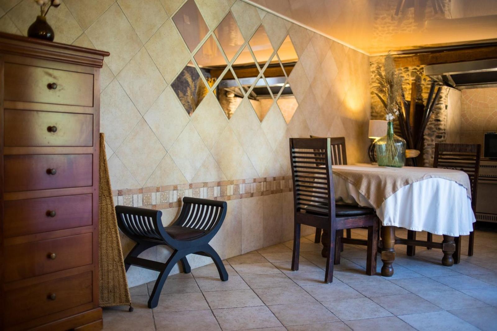 In Provence Hotel - Experience Atypique Venelles Bagian luar foto