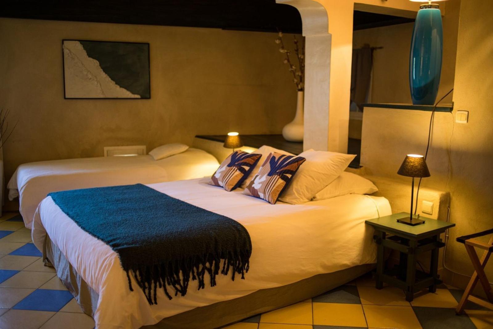 In Provence Hotel - Experience Atypique Venelles Bagian luar foto