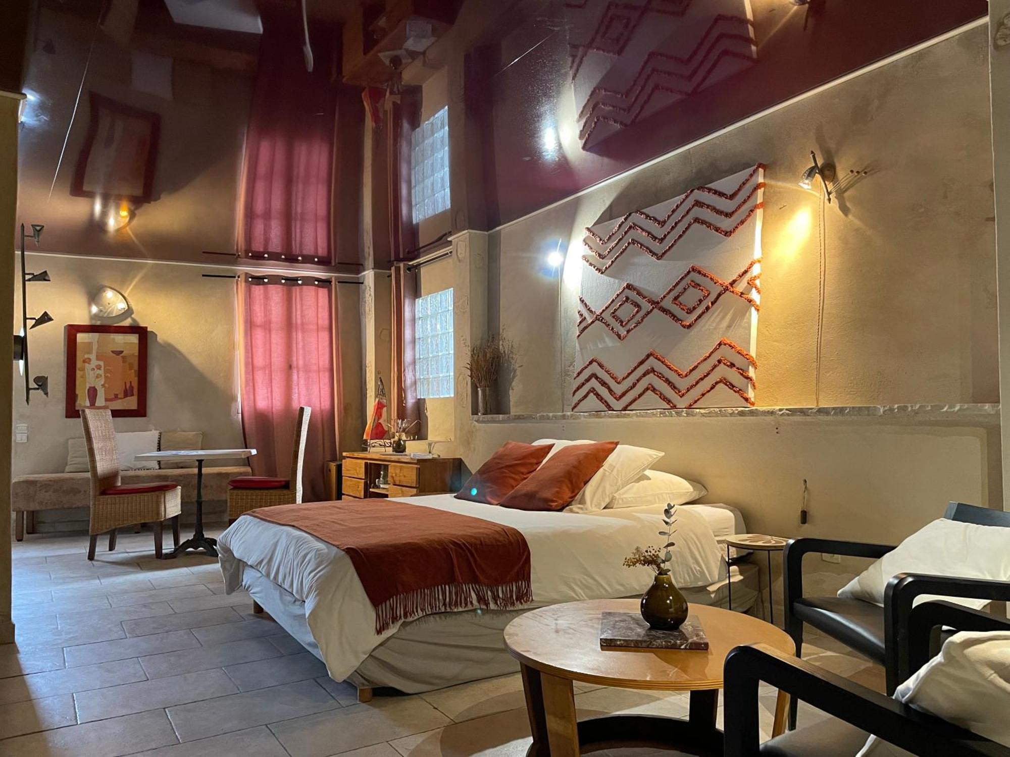In Provence Hotel - Experience Atypique Venelles Bagian luar foto