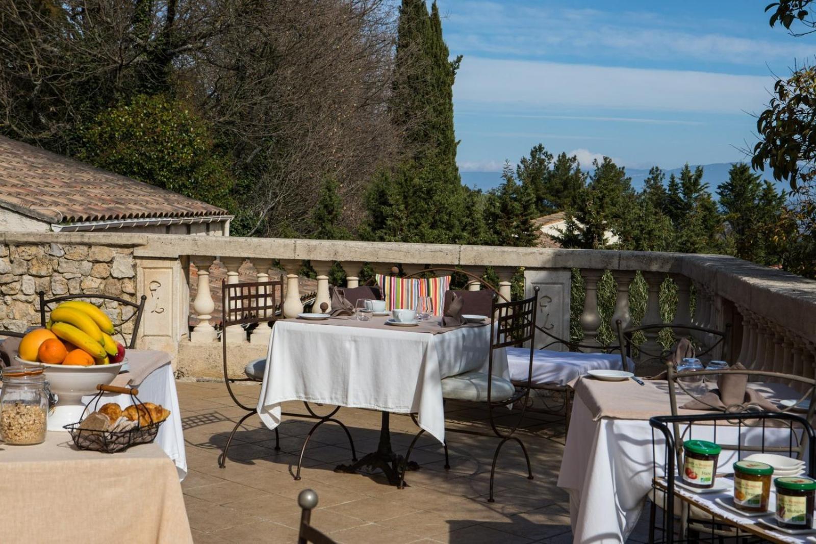 In Provence Hotel - Experience Atypique Venelles Bagian luar foto